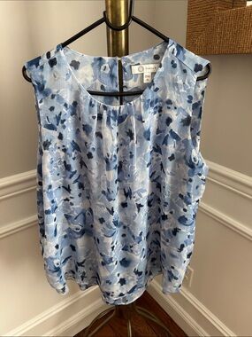 Cristina B Blue Floral Sleeveless Tank Top